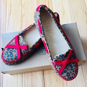 NWOT Ugg Moccasins